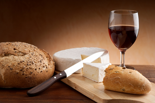 Bread and Wine, Charter Bus Maine